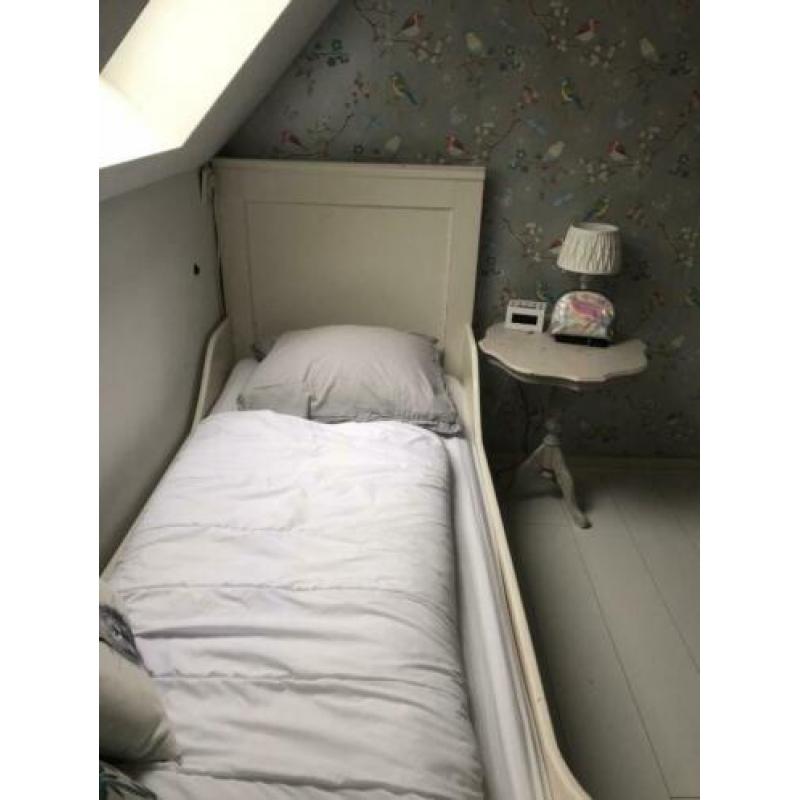 1 persoons bed.