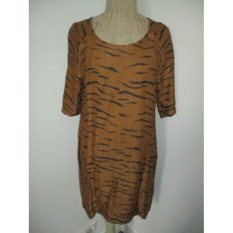 Super leuke jurk van YAYA Maat 42 / XL