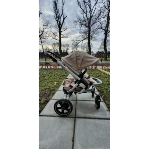 Maxi-cosi nova 4 wieg + wandelwagen + autostoel nomad sand