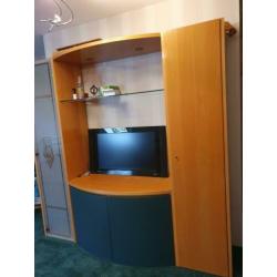 Wandkast/tv meubel en bijpassend dressoir