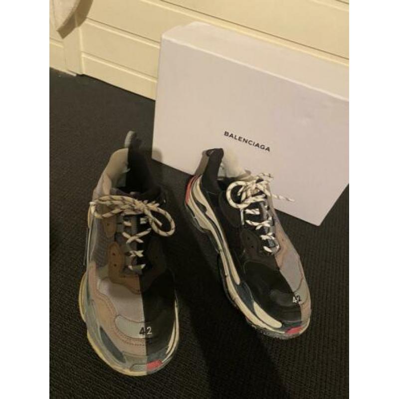 balenciaga tripel s