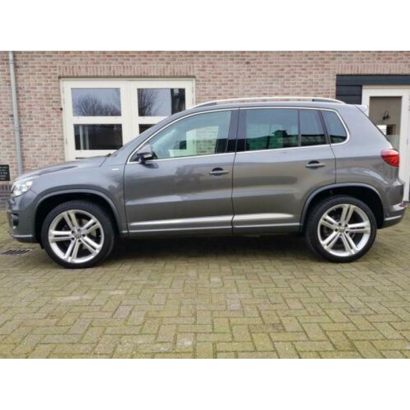 Volkswagen Tiguan 1.4 TSI 160PK DSG R-Line Edition Navi Dyna