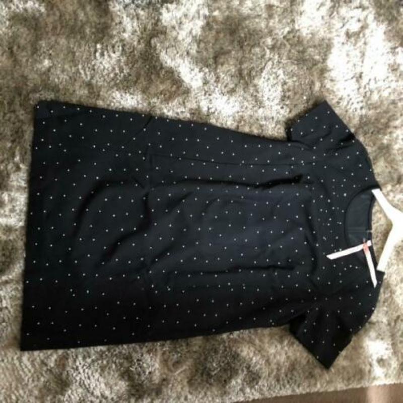 Marccain nieuwe jurk, maat 6.