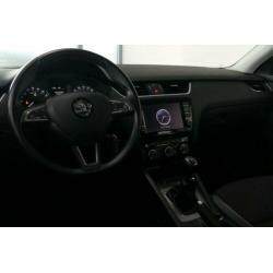 Skoda Octavia Combi 2.0 TDI Greentech Elegance Businessline