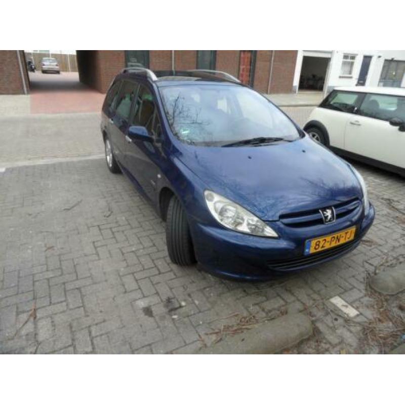Peugeot 307 SW 1.6 16V Navtech ,airco,nw apk,nieuwstaat