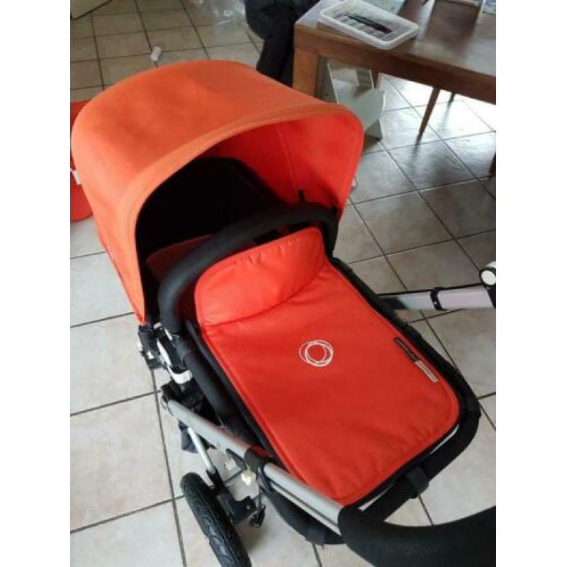 Bugaboo Cameleon te koop! Oranje en ook zwarte bekleding.