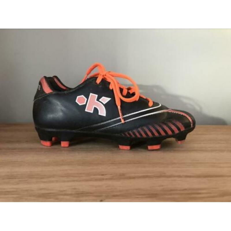 Kipsta voetbalschoenen maat 30 nette staat