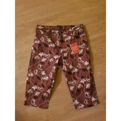 Te koop nieuwe DIDI capri broek in maat 44
