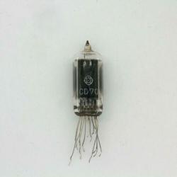 Zeldzame CD-70 Nixi buizen (Hitachi)8 stuks aanwezig