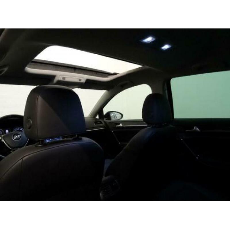Volkswagen Golf [7] 1.4 TSI 141pk ACT HIGHLINE DSG7 Panorama