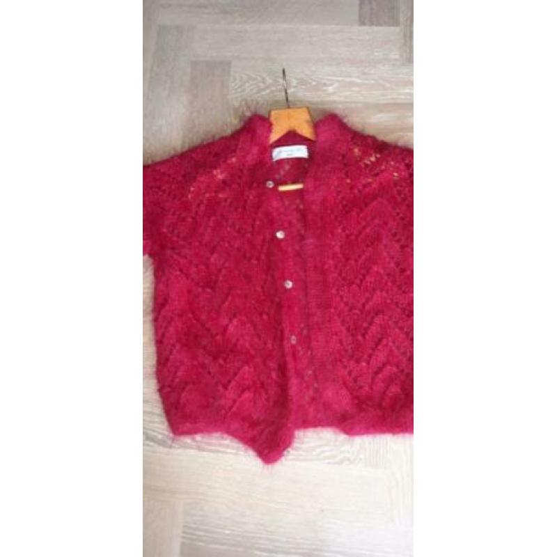Les Tricots d' O ! vest handknitted