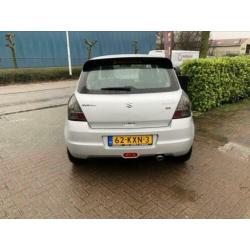 Suzuki Swift 1.3 5D 2010 Grijs