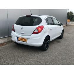 Opel Corsa 1.2-16V Cosmo