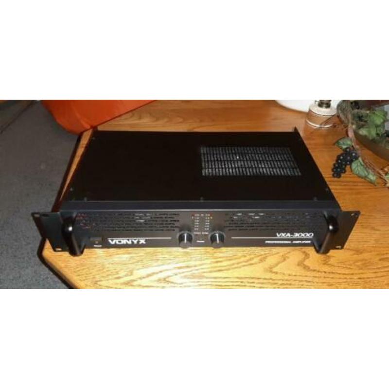 Complete set geluids apparatuur 3000 Watt