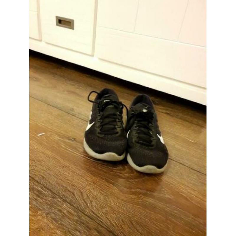 Nike schoenen maat 40.5