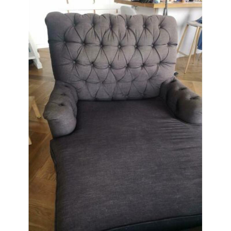 Bruine klassieke luxe chaise longues