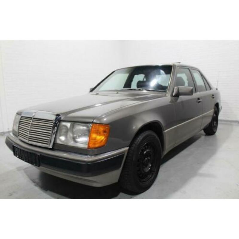 Mercedes-Benz E-Klasse 200-500 230 E Nette staat! (bj 1990)