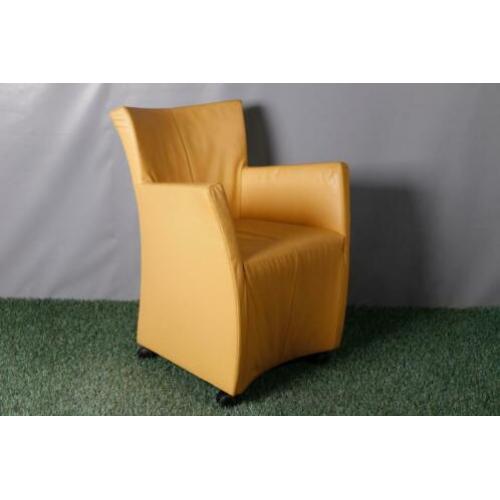 Montis Sting gele fauteuil bij TheReSales