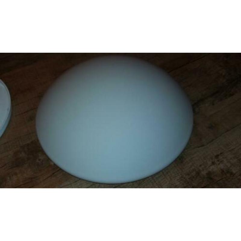 Plafonnieres mat glas