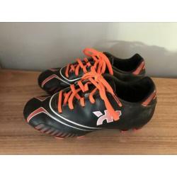 Kipsta voetbalschoenen maat 30 nette staat