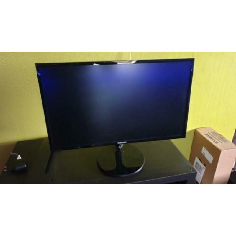 Samsung Beeldscherm IPS met HDMI + VGA aansluiting (75hz OC)