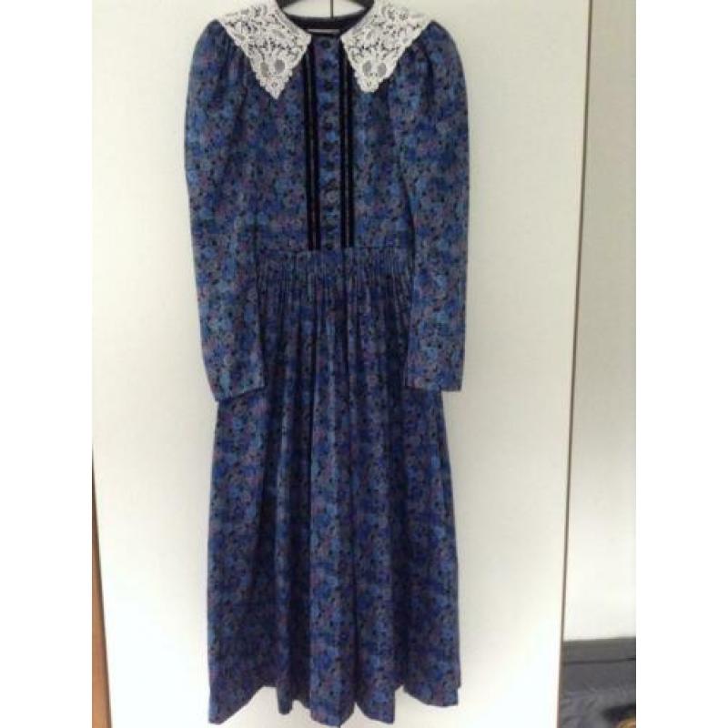 prachtige originele vintage Tiroler winterdirndl, maat 36