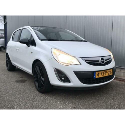 Opel Corsa 1.2-16V Cosmo