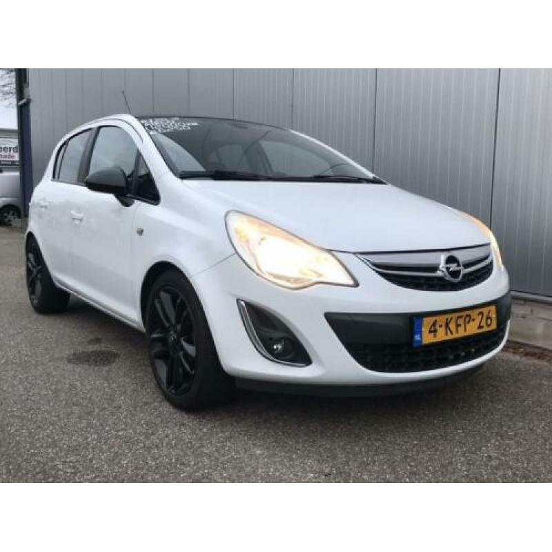 Opel Corsa 1.2-16V Cosmo