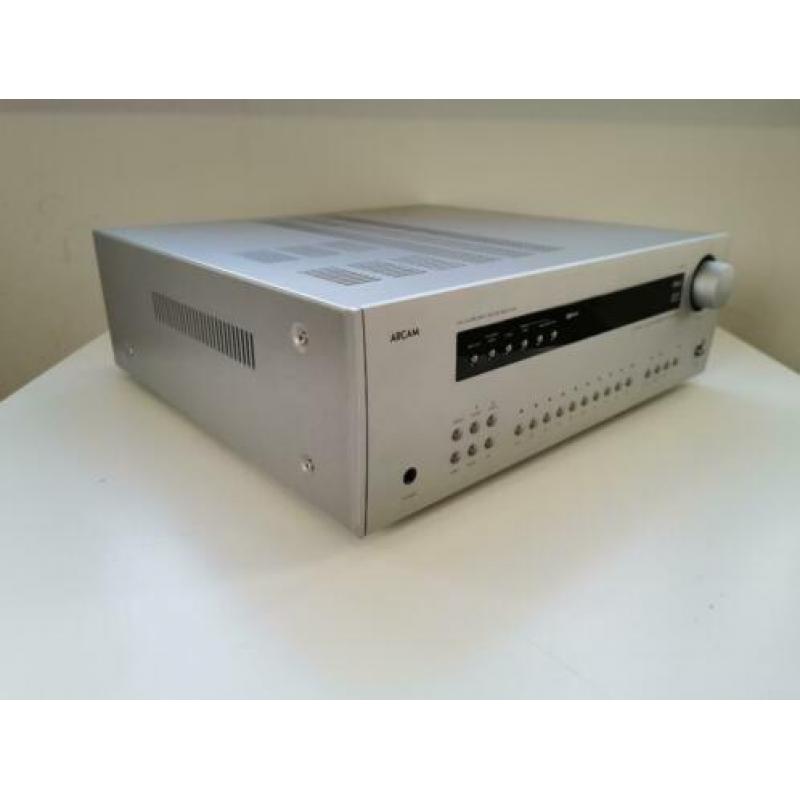 Arcam AVR300 Receiver (defect display)