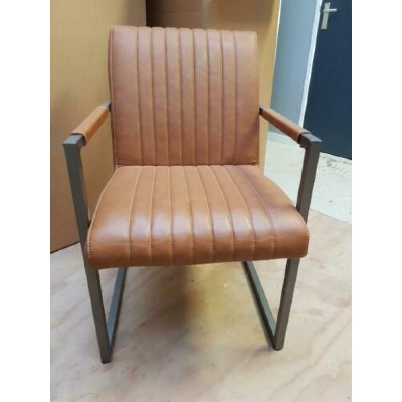 Industriële eetkamerstoelen in cognac leder 8 stuks!!