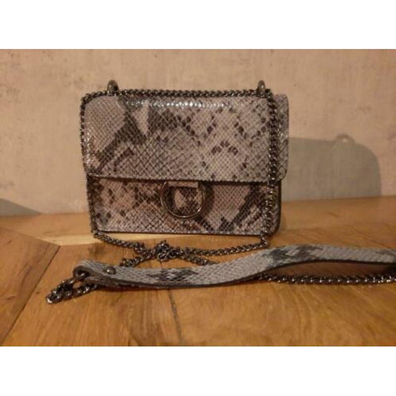 Charm slangenprinttasje