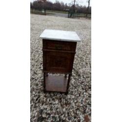 480, antiek eiken nachtkastje te koop