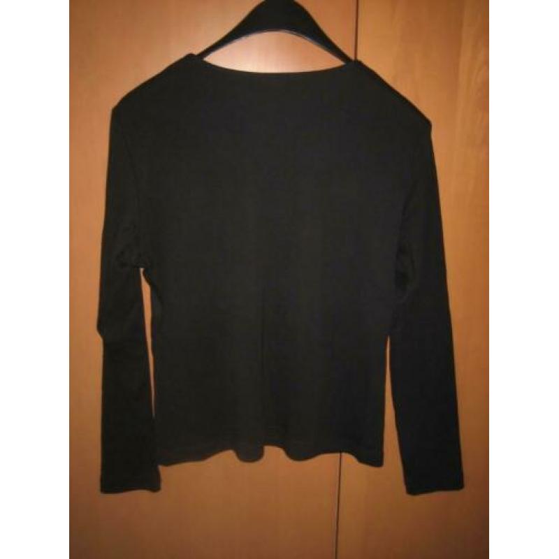 Zwart shirt met sierlijke V-hals GERRY WEBER 40-42 Snazzeys