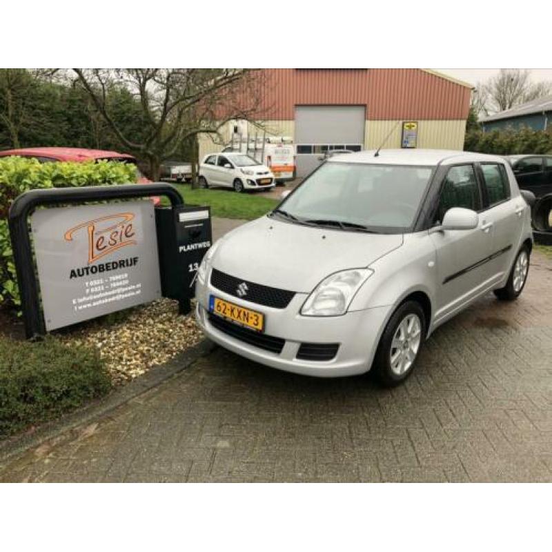 Suzuki Swift 1.3 5D 2010 Grijs