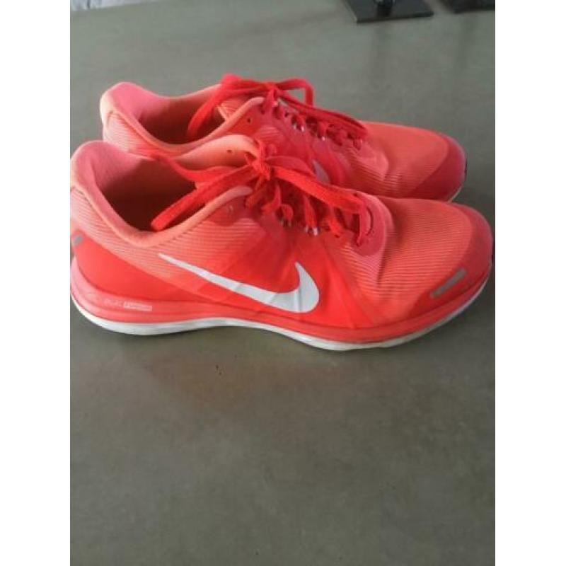 Nike sportschoenen te koop