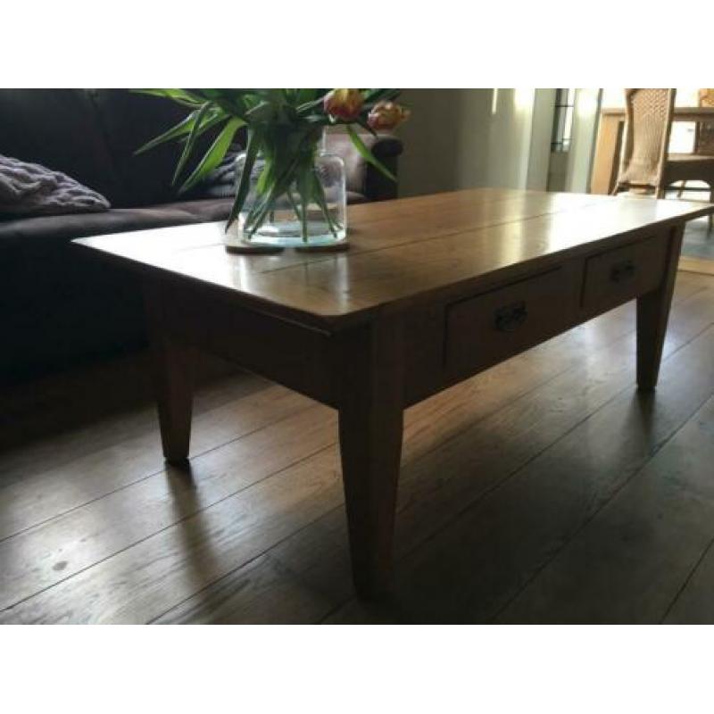Salontafel blank eiken kleur antiek