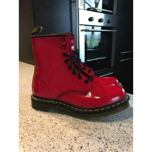 Dr. Martens 1460W Patent Lamper Red - maat 39