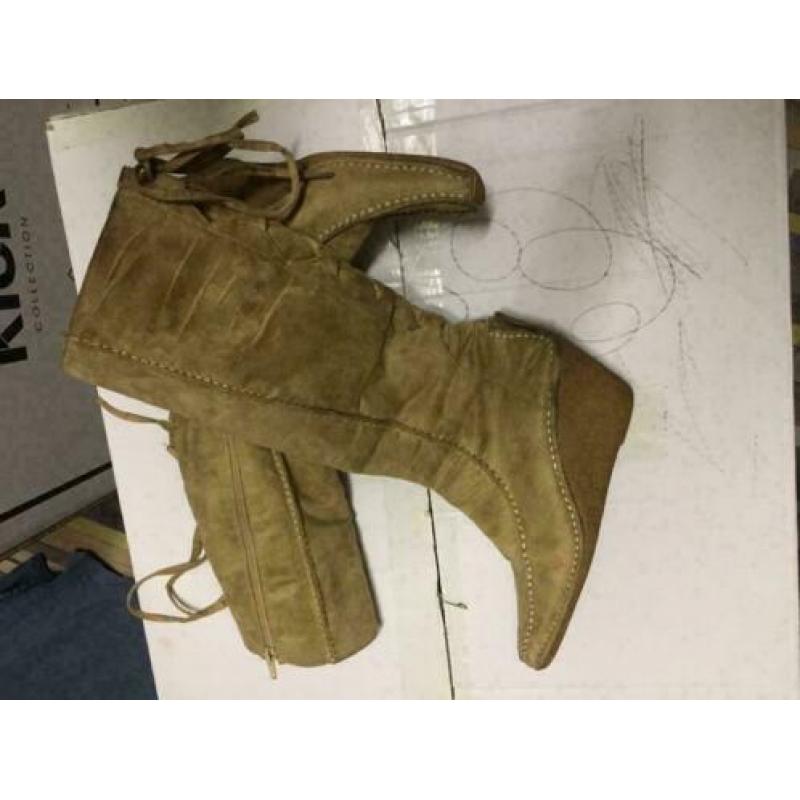 Beige wedge laarzens, maat: 38