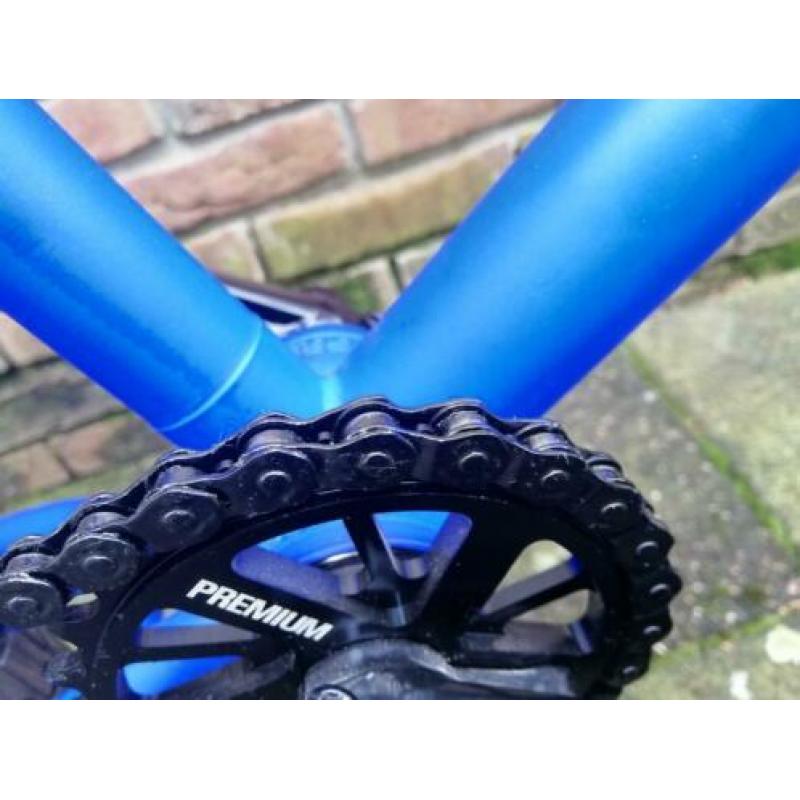 STUNTPRIJS NIEUWE PREMIUM BMXFIETSEN VAN 599 NU 349 rijklaar