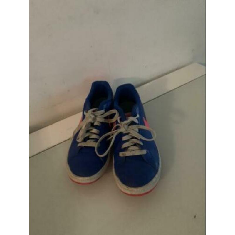 Nike maat 39