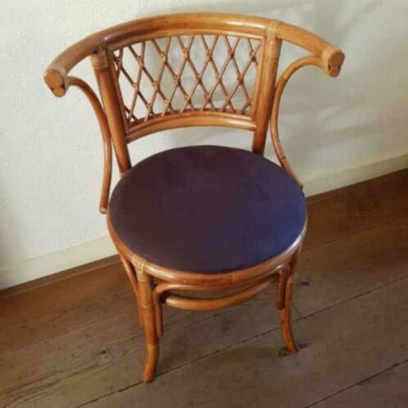Vintage bamboe/rotan stoeltje uit de jaren '70