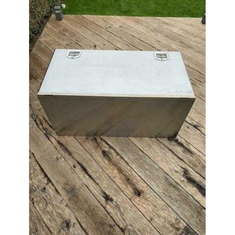 RVS kisten te koop