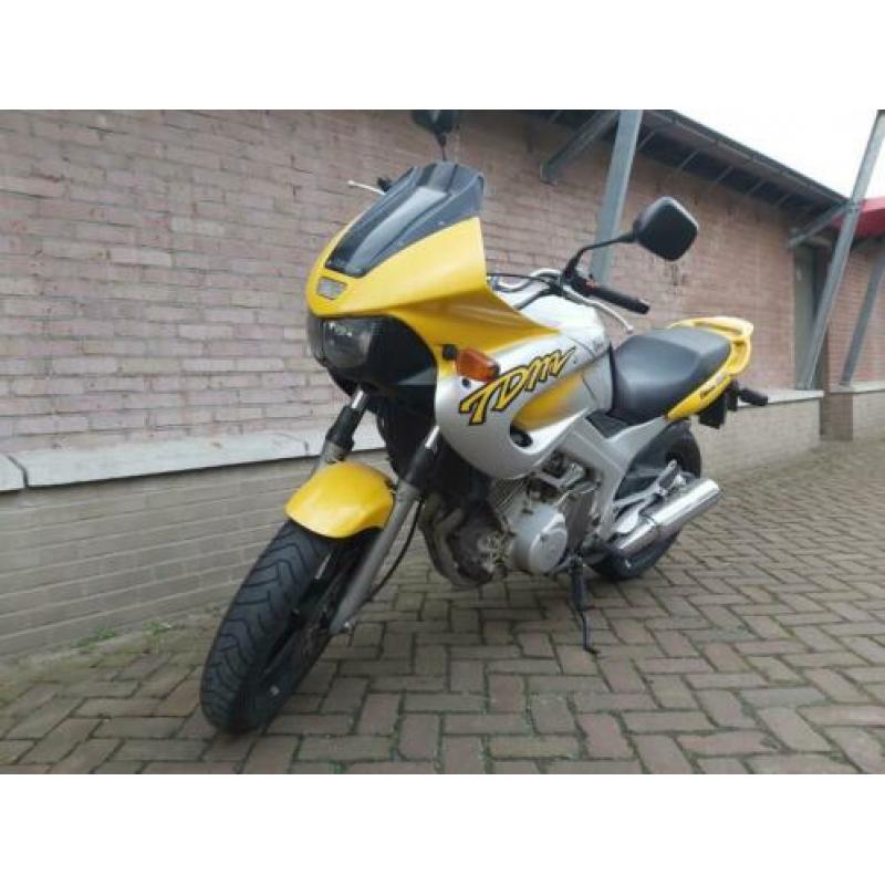 Nette Yamaha TDM 850 met weinig kilometers!