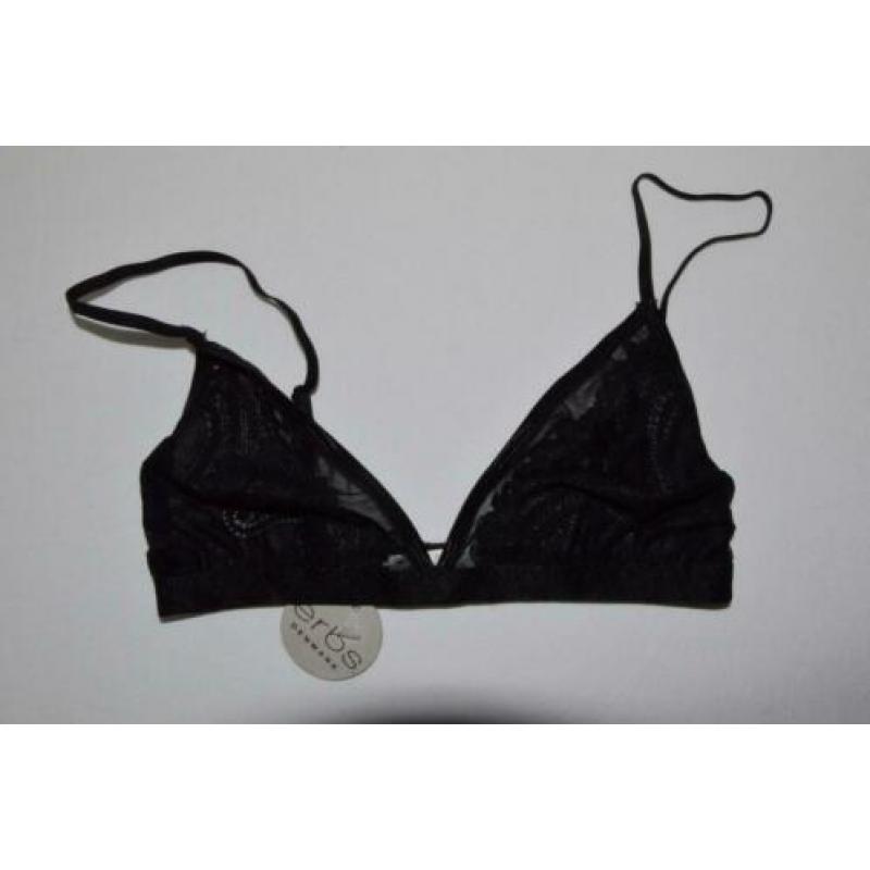 NIEUW: Zwarte kanten Erbs Denmark bralette - maat XS