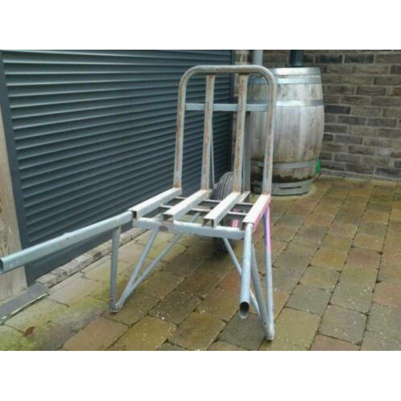 Steenkruiwagen