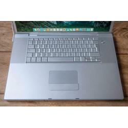 MacBookPro 17 inch