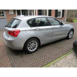 Bmw 1-serie 116i, Navigatie, Lichtmetalen velgen.