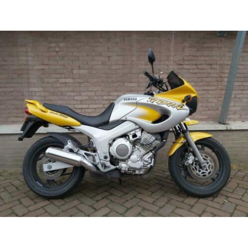 Nette Yamaha TDM 850 met weinig kilometers!