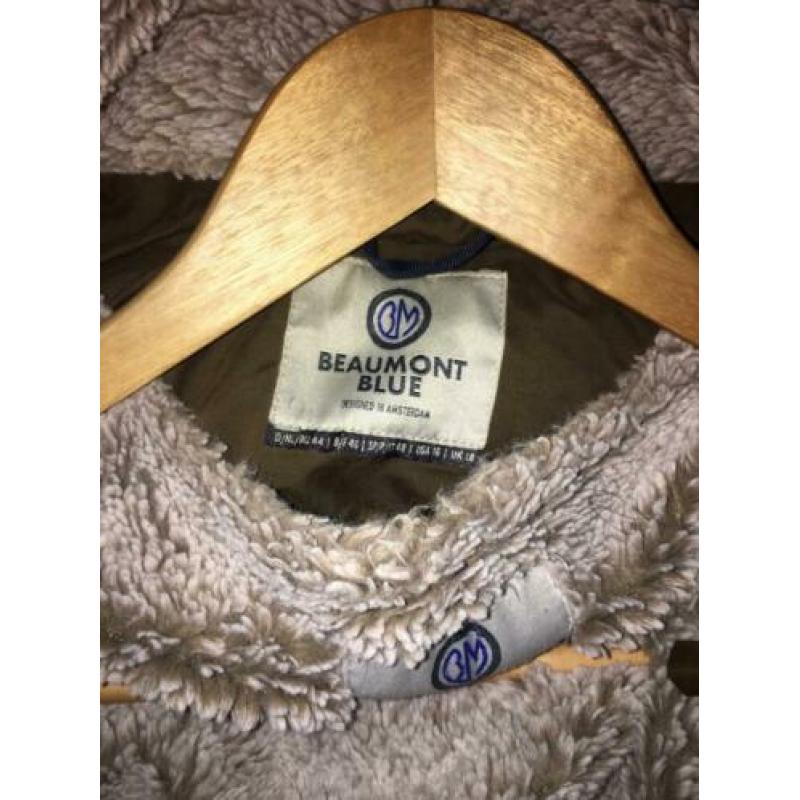 Dames winterjas , merk Beaumont Blue. Kleur groen. Maat 44.
