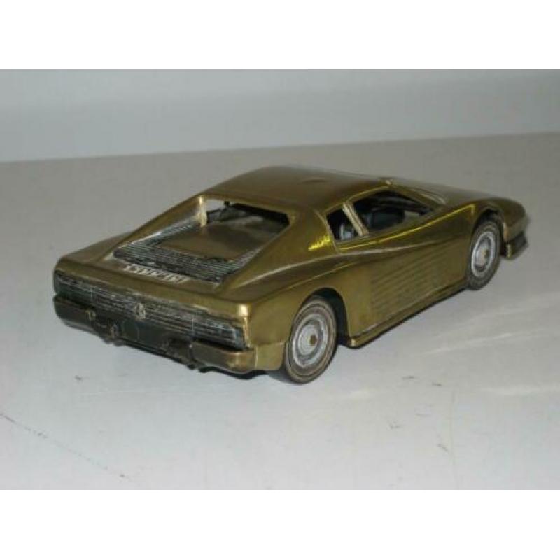 17 cm lange ferrari testarossa koper messing 1984 (1)